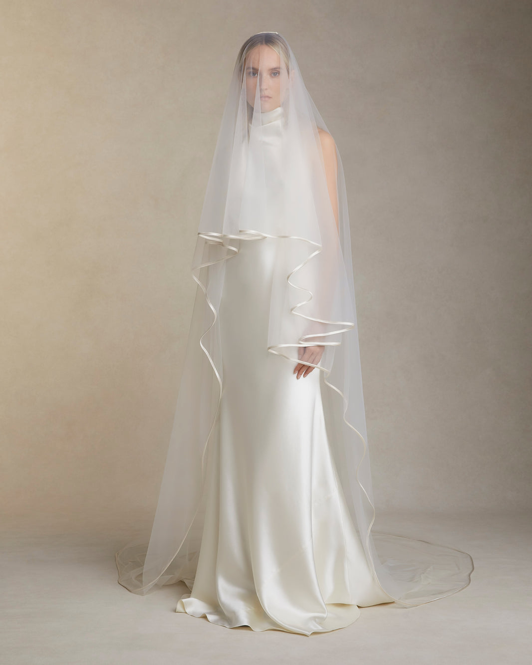 Veils & Headpieces – Danielle Frankel